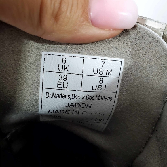 Dr. Martens Jadon Boots Size L 8US M 7US - Picture 8 of 14